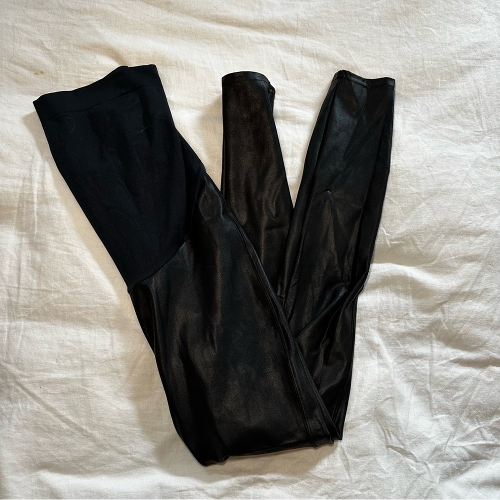 Spanx Faux Leather Maternity leggings